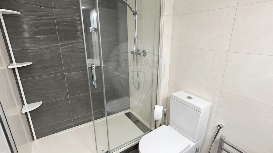Apartamento T2 para Venda em Campo de Ourique