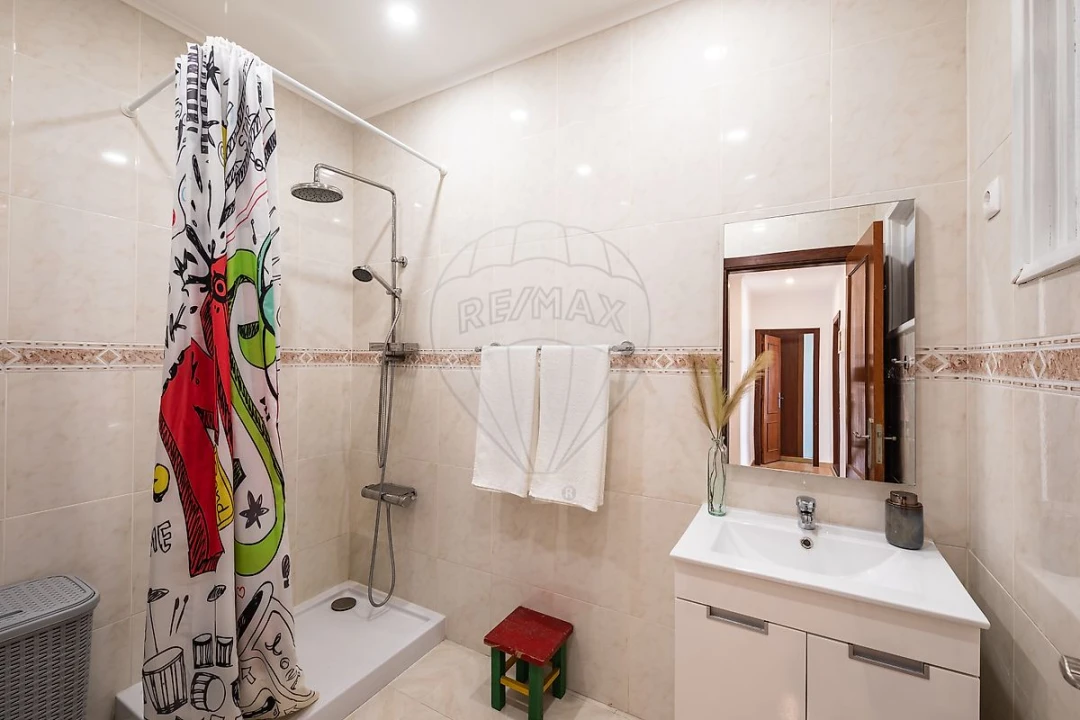 Apartamento T3 para Venda em Alverca do Ribatejo e Sobralinho Foto 6