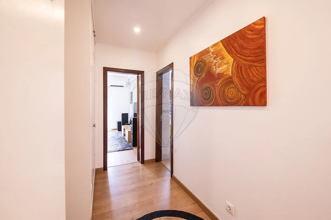 Apartamento T3 para Venda em Alverca do Ribatejo e Sobralinho Foto 4