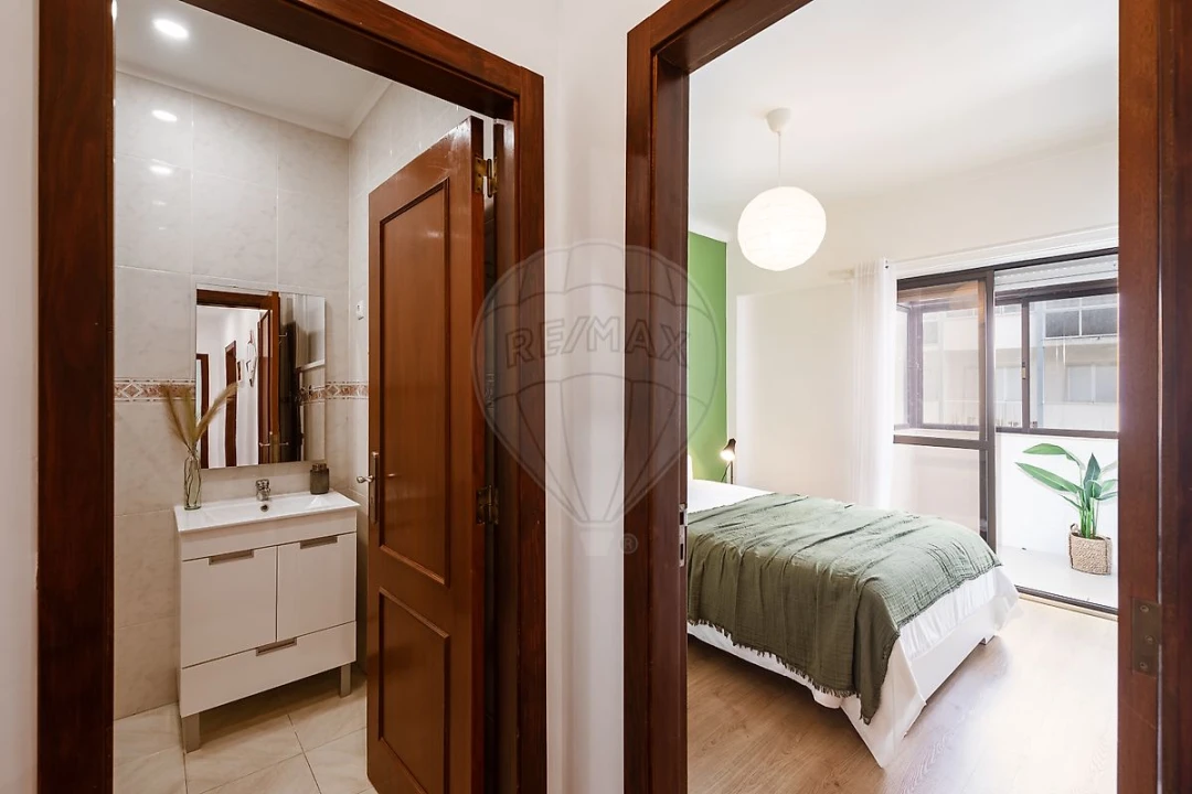 Apartamento T3 para Venda em Alverca do Ribatejo e Sobralinho Foto 5