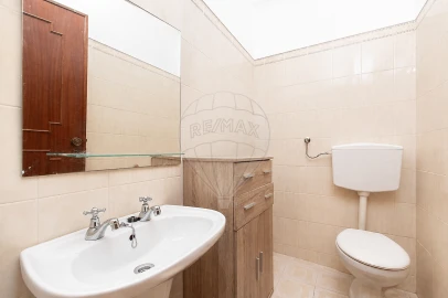 Apartamento T3 para Venda em Vialonga