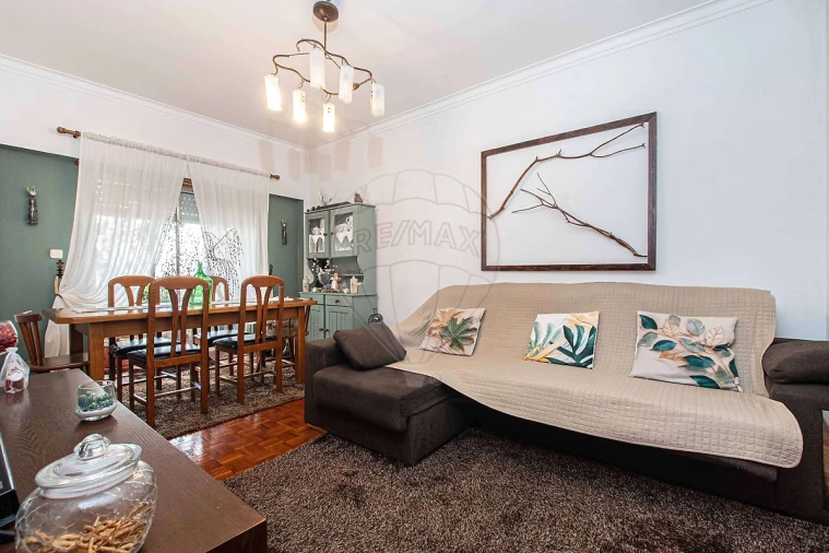 Apartamento T3 para Venda em Vialonga Foto 9
