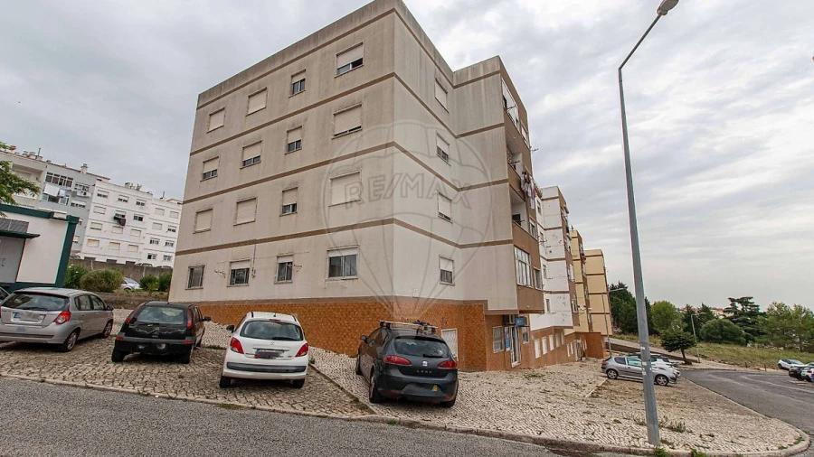 Apartamento T3 para Venda em Vialonga