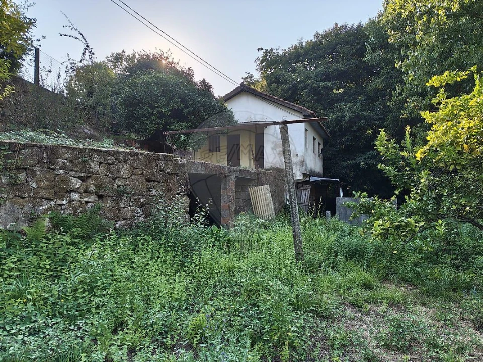 Moradia T2 para Venda em Macieira de Cambra Foto 1