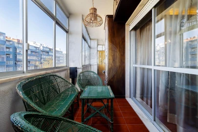 Apartamento T4 para Venda em Alvalade