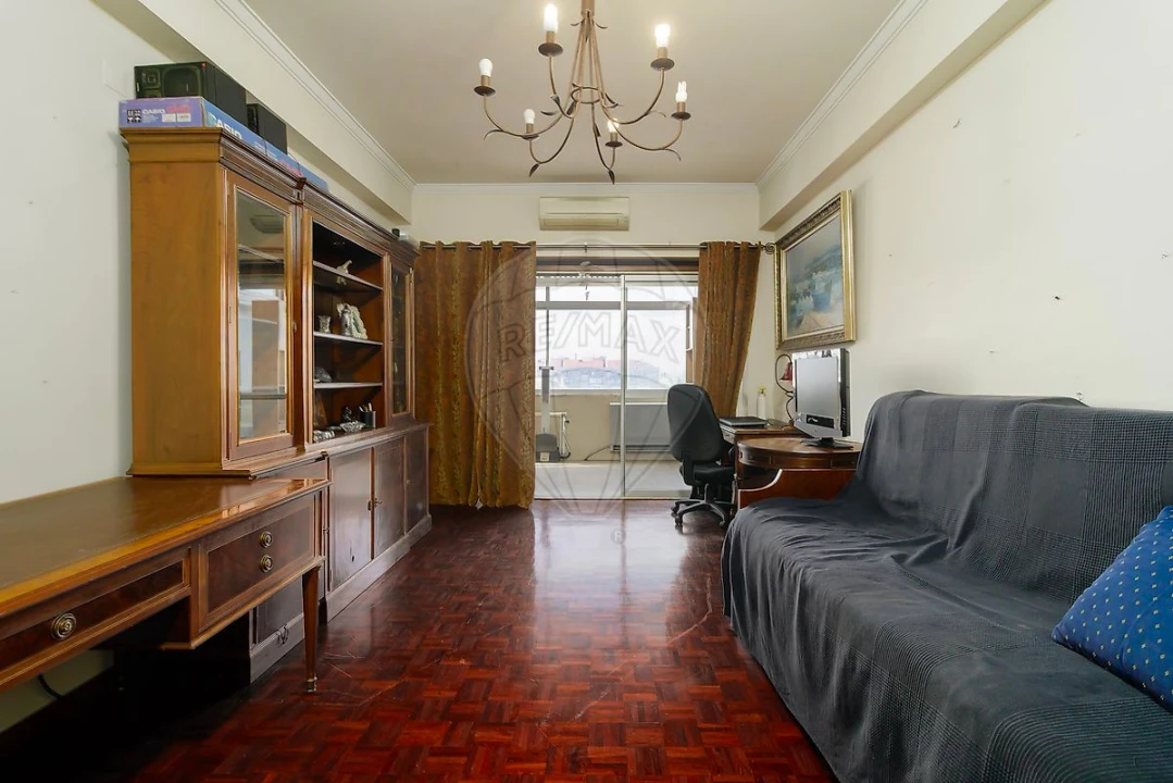 Apartamento T4 para Venda em Alvalade Foto 21