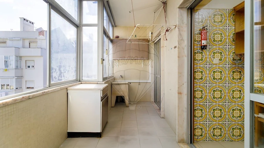 Apartamento T4 para Venda em Alvalade