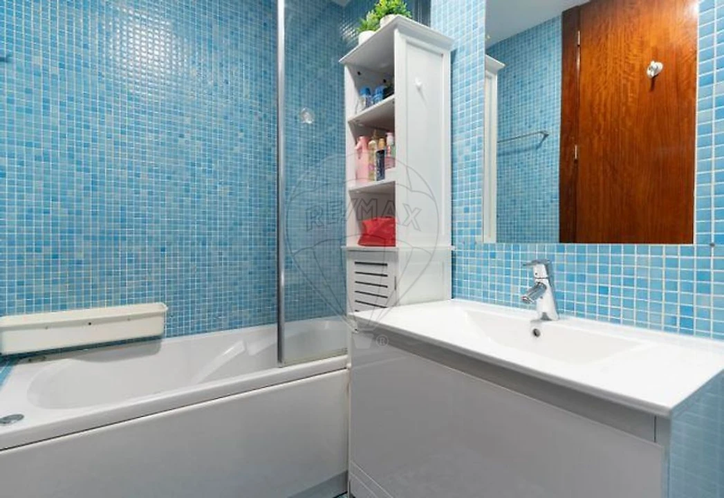 Apartamento T1 para Arrendamento em Santa Joana Foto 8