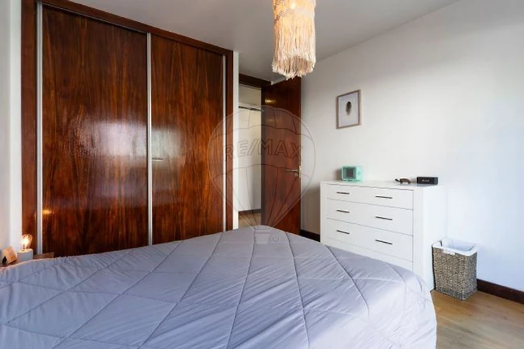 Apartamento T1 para Arrendamento em Santa Joana Foto 9