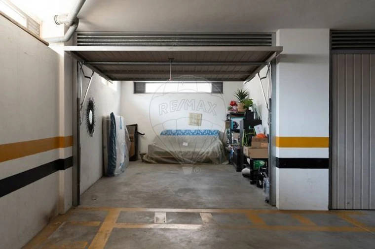 Apartamento T1 para Arrendamento em Santa Joana Foto 13