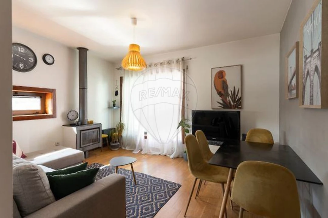 Apartamento T1 para Arrendamento em Santa Joana Foto 16
