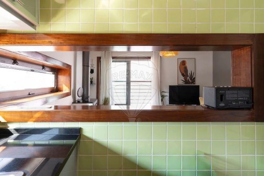 Apartamento T1 para Arrendamento em Santa Joana Foto 3