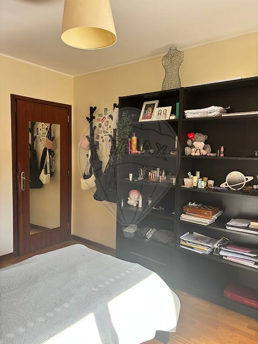 Apartamento T3 para Arrendamento em São Mamede de Infesta e Senhora da Hora Foto 23