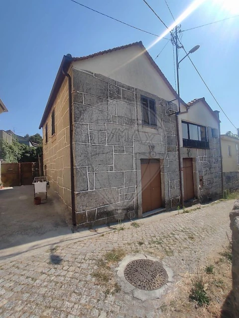 Moradia T2 para Venda em Bodiosa