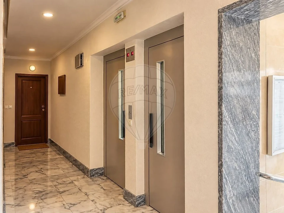 Apartamento T2 para Venda em Setubal (São Sebastião) Foto 8