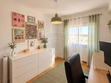 Apartamento T2 para Venda em Setubal (São Sebastião)