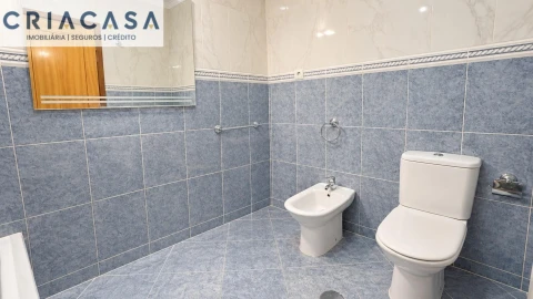 Apartamento T3 para Venda em Vilar de Andorinho