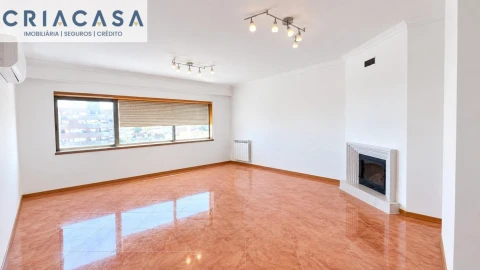 Apartamento T3 para Venda em Vilar de Andorinho