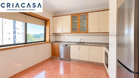 Apartamento T3 para Venda em Vilar de Andorinho