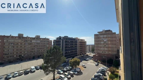 Apartamento T3 para Venda em Vilar de Andorinho