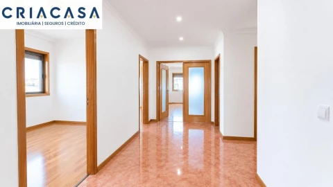 Apartamento T3 para Venda em Vilar de Andorinho