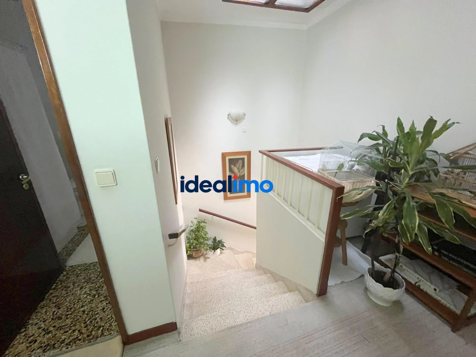 Moradia T4 para Venda em Rio Tinto Foto 4