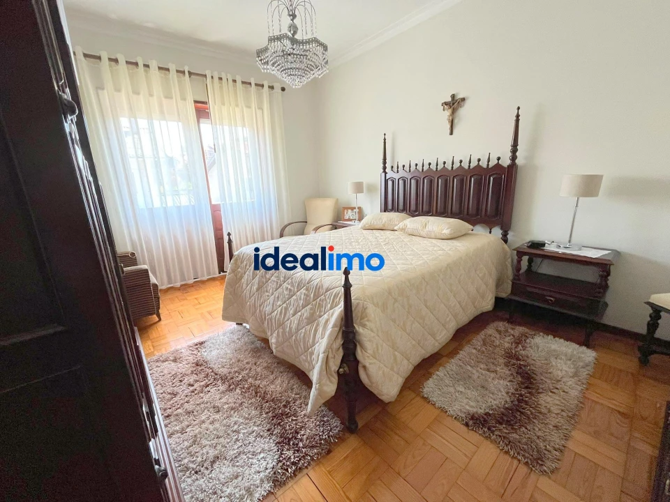 Moradia T4 para Venda em Rio Tinto Foto 47