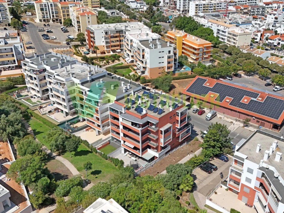 Apartamento T2 para Venda em Portimão Foto 1