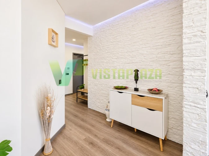 Apartamento T2 para Venda em Portimão Foto 11