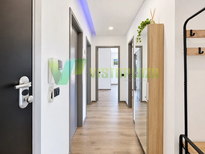 Apartamento T2 para Venda em Portimão Foto 12