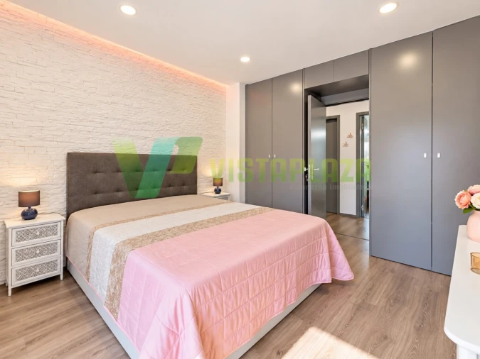 Apartamento T2 para Venda em Portimão Foto 15