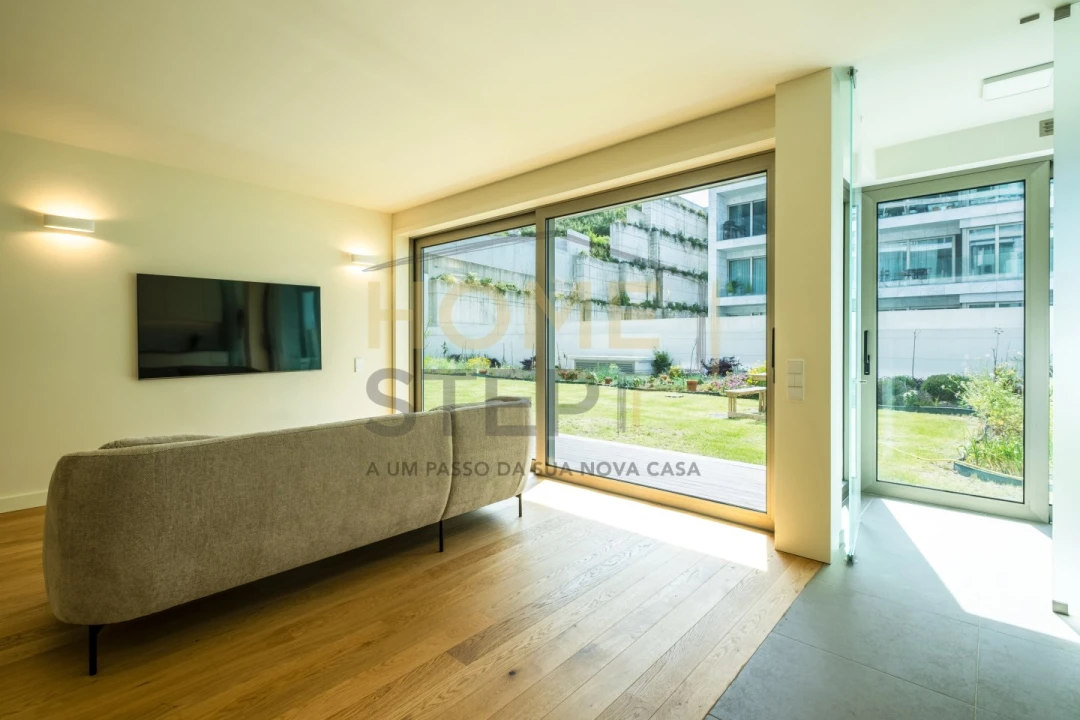 Apartamento T2 para Venda em Canidelo Foto 4
