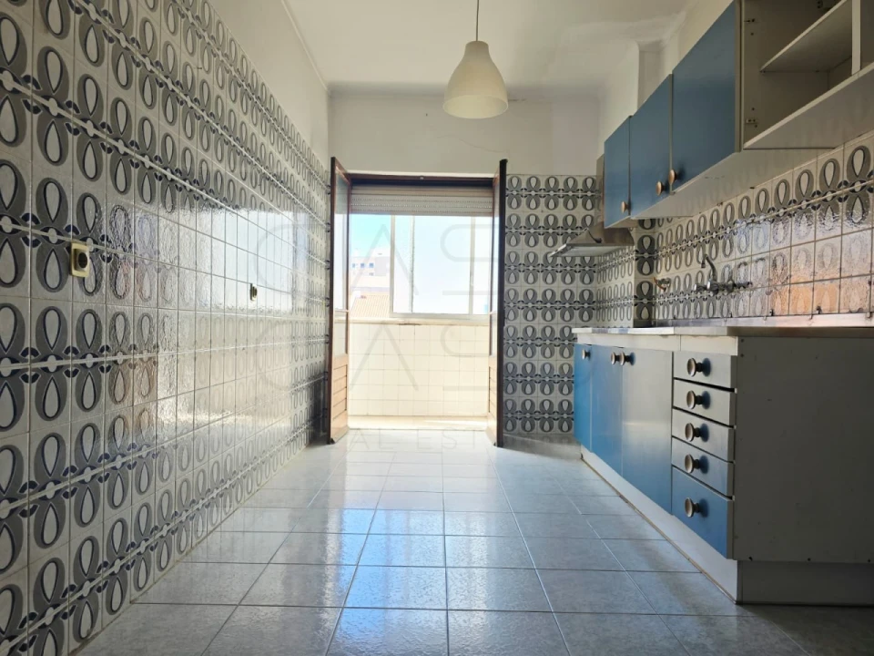 Apartamento T2 para Venda em União das Freguesias de Setúbal Foto 2