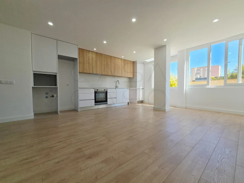 Apartamento T3 para Venda em União das Freguesias de Setúbal Foto 1