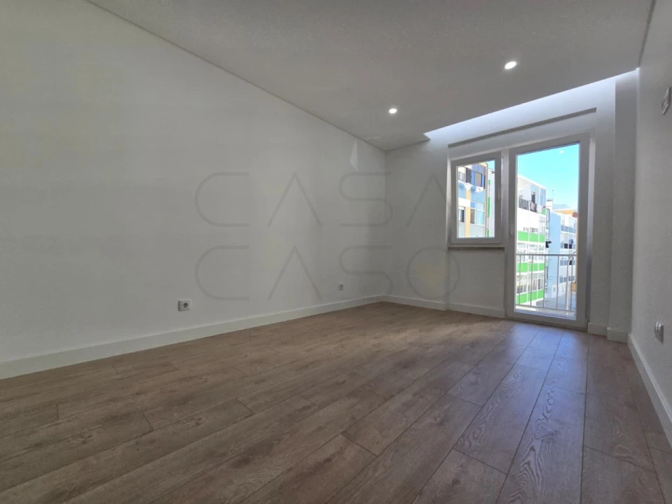 Apartamento T3 para Venda em União das Freguesias de Setúbal Foto 12