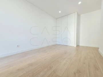 Apartamento T3 para Venda em União das Freguesias de Setúbal
