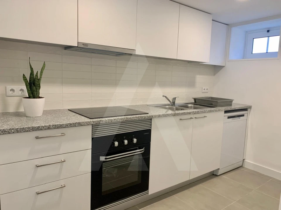 Moradia T7 para Venda em Aradas Foto 5