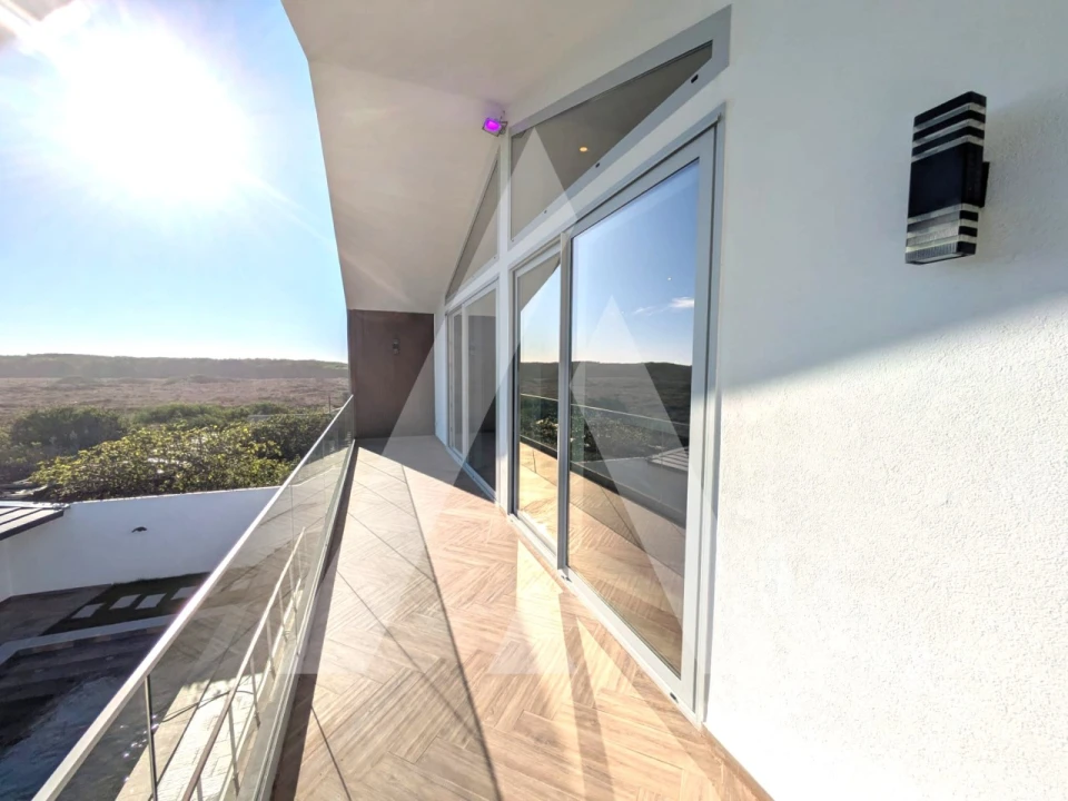 Moradia T5 para Venda em Gafanha da Encarnação Foto 2