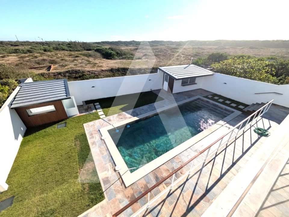 Moradia T5 para Venda em Gafanha da Encarnação Foto 1