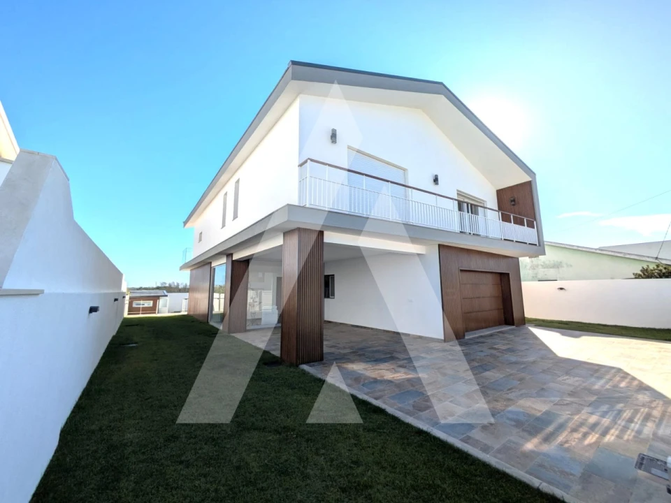 Moradia T5 para Venda em Gafanha da Encarnação Foto 39