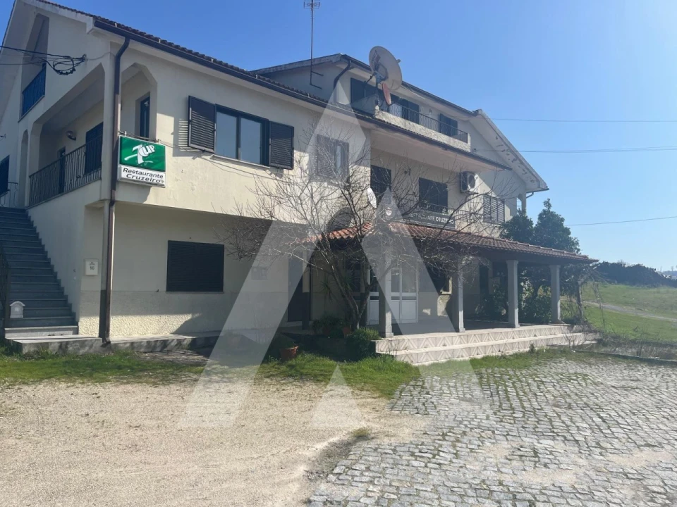 Negócio para Arrendamento em Fornos de Maceira Dão Foto 3