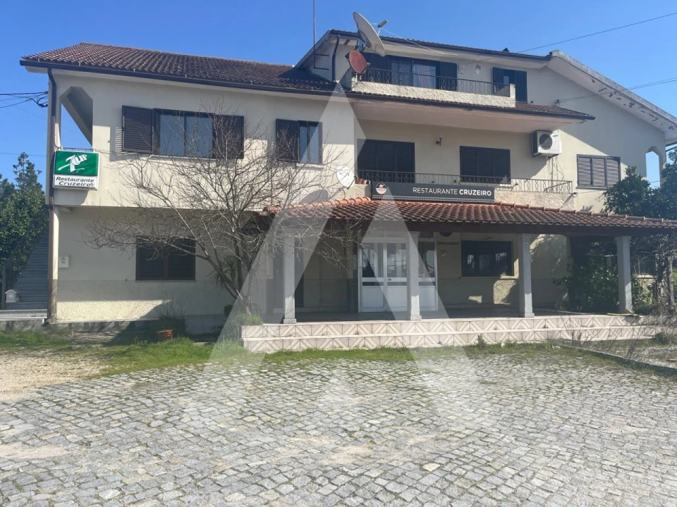 Negócio para Arrendamento em Fornos de Maceira Dão Foto 2