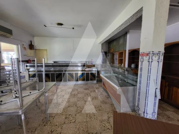 Negócio para Arrendamento em Fornos de Maceira Dão
