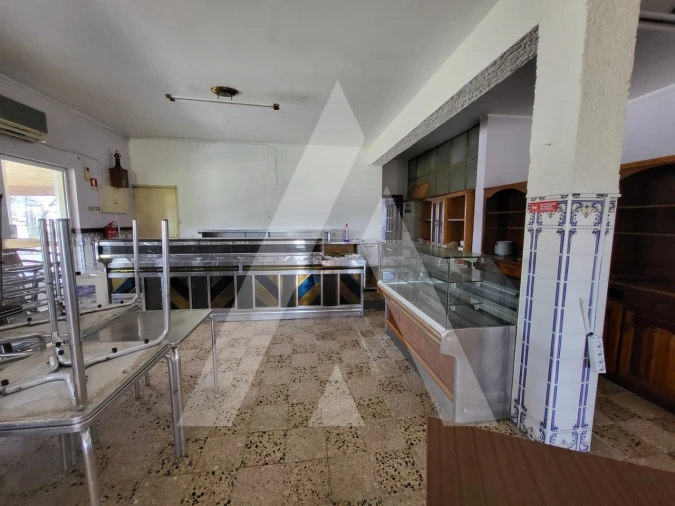 Negócio para Arrendamento em Fornos de Maceira Dão Foto 5