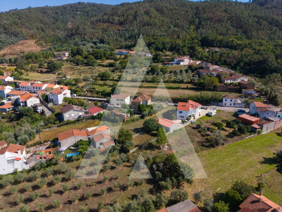 Moradia T3 para Venda em Lousã e Vilarinho Foto 34
