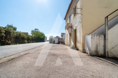 Moradia T3 para Venda em Lousã e Vilarinho