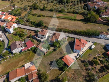 Moradia T3 para Venda em Lousã e Vilarinho