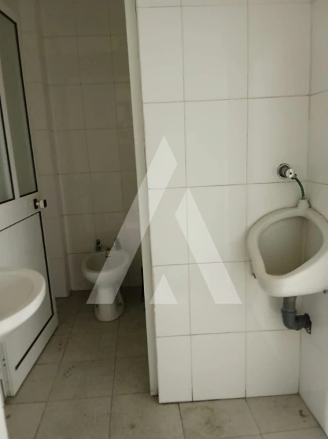 Armazém para Arrendamento em Águeda e Borralha