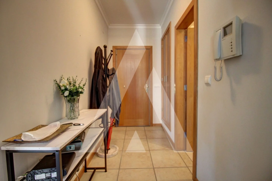Apartamento T3 para Venda em Oiã Foto 11