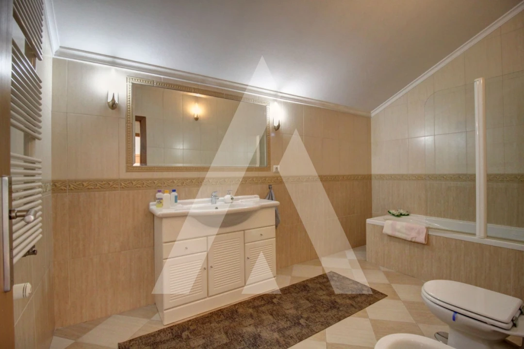 Apartamento T3 para Venda em Oiã Foto 25